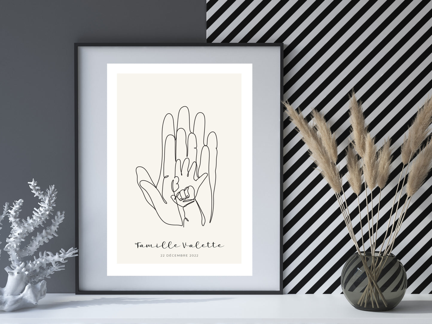 Affiche main papa maman et deux enfants/bébés personnalisable