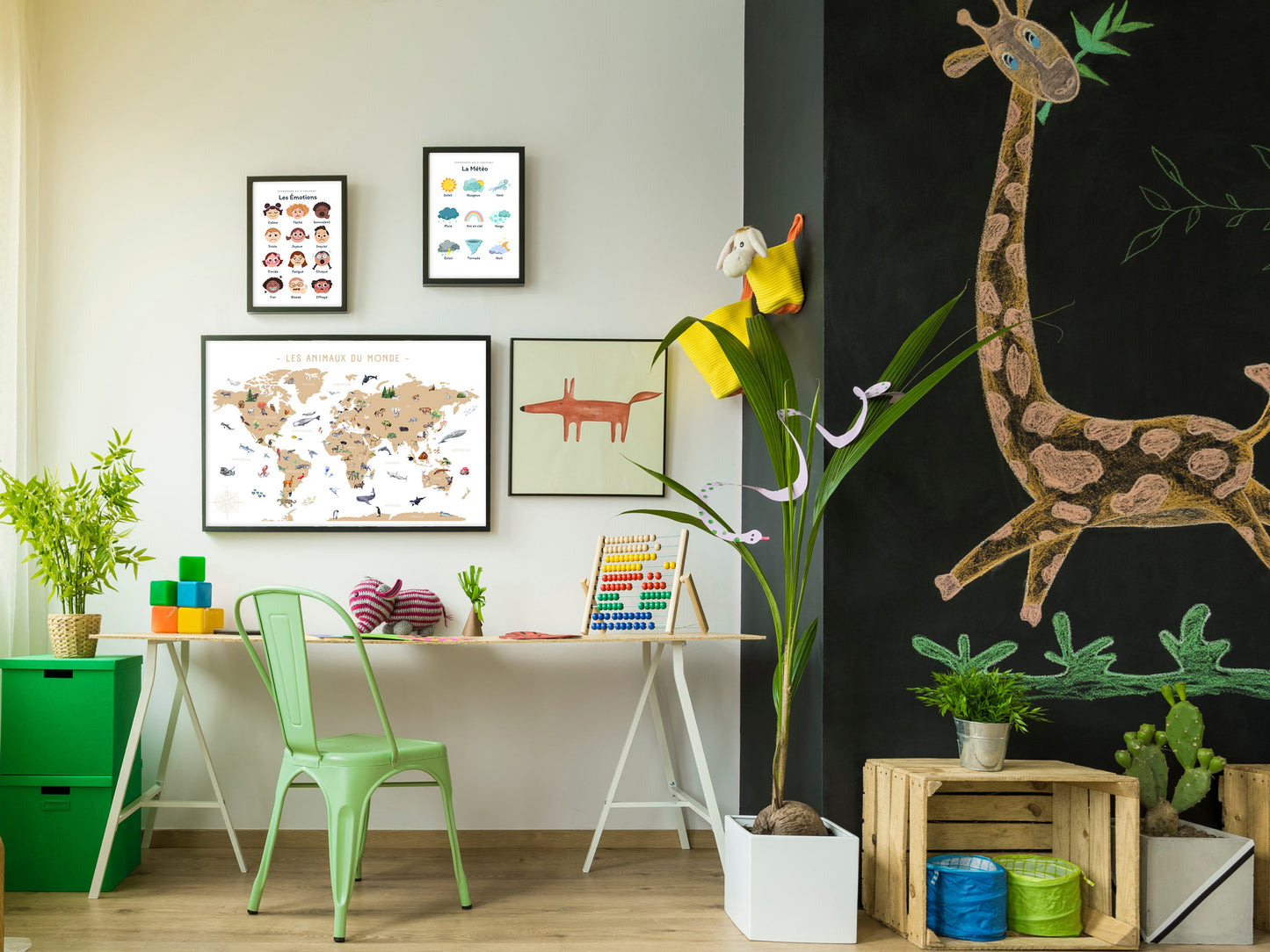 Carte du monde des animaux style aquarelle - Éducative et Esthétique