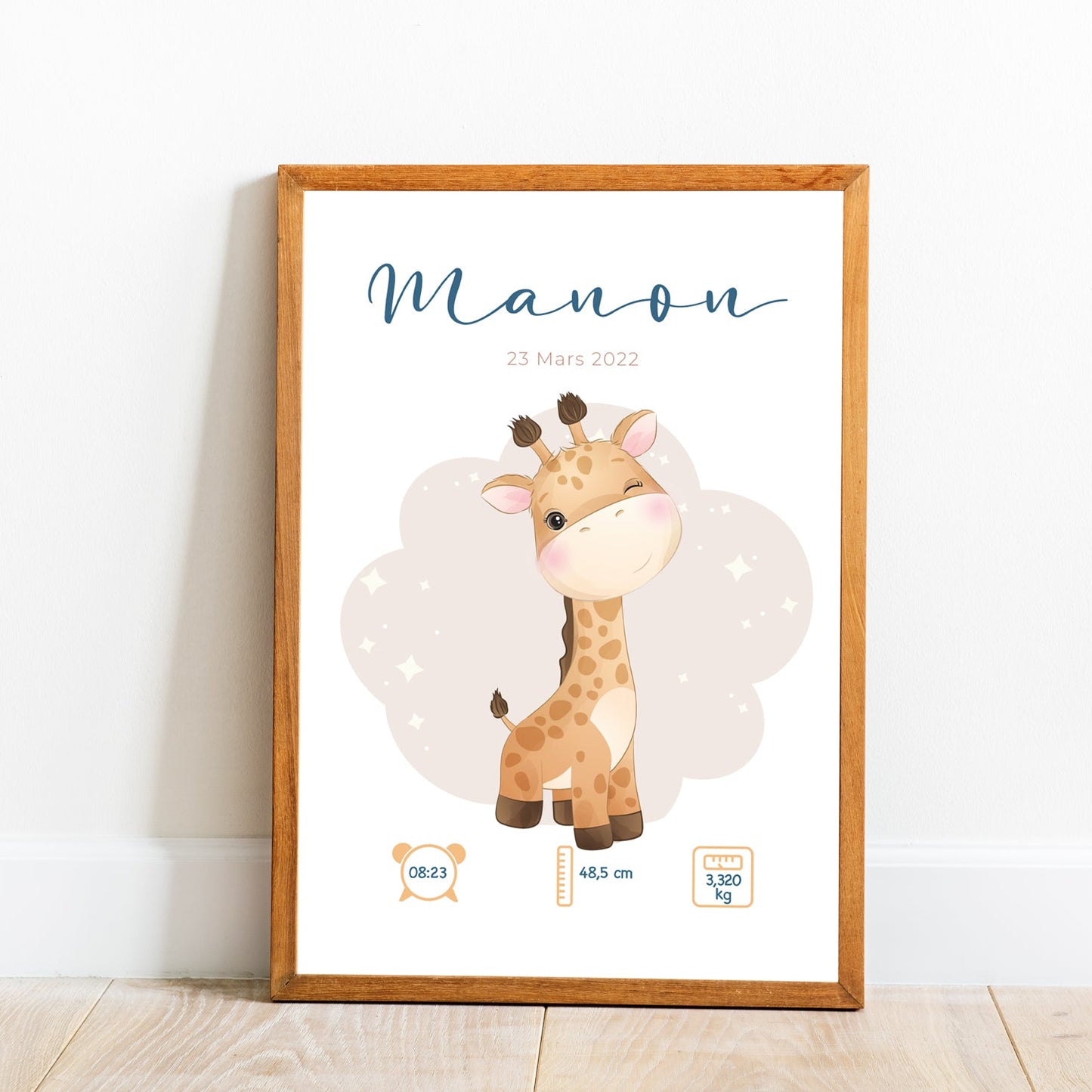 Affiche naissance girafe dans chambre bébé - décoration murale douce