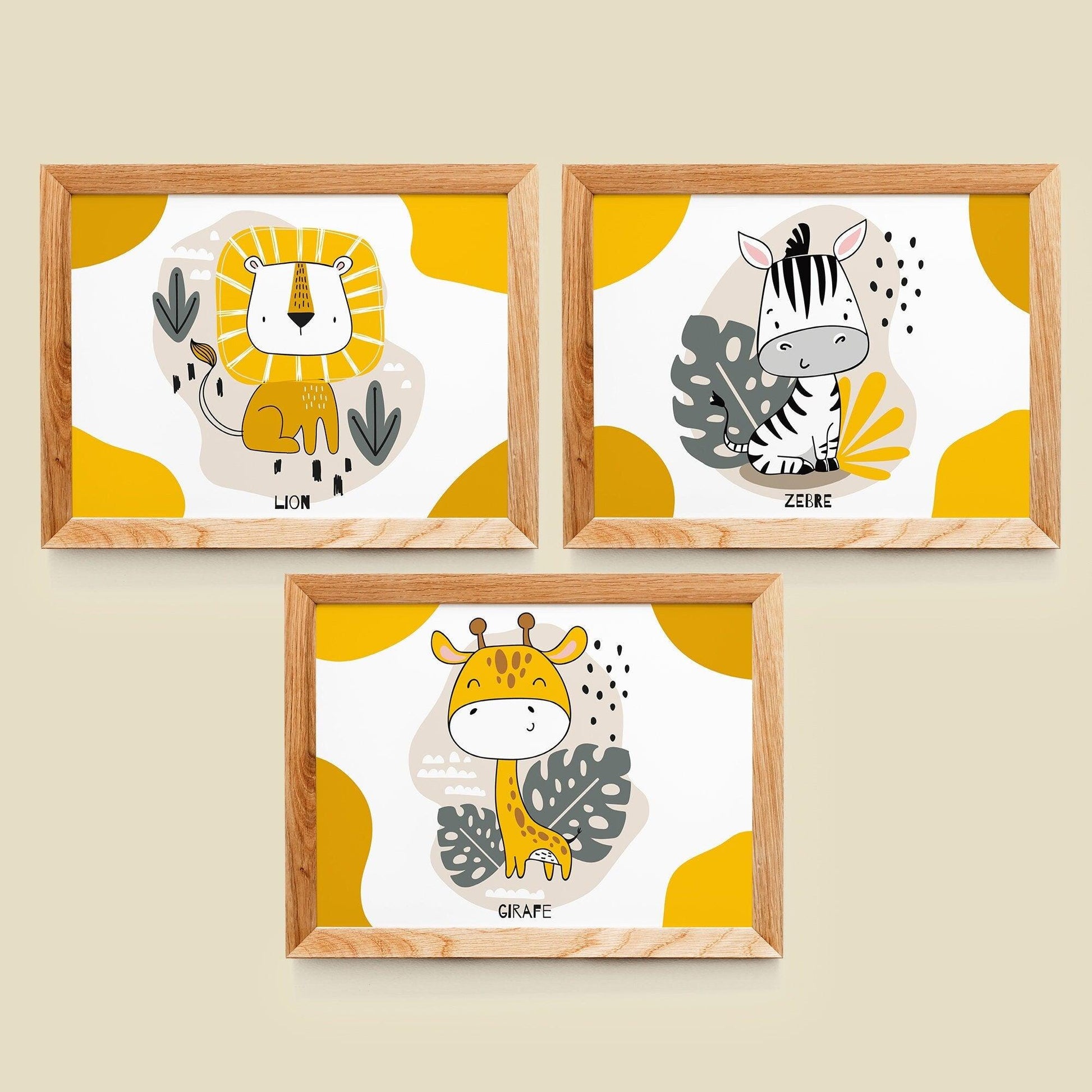 Affiche Lion Zèbre Girafe jaune - Poster bebe enfant - Déco chambre jungle safari - affiche animaux - illustration enfant - naissance A4 A3 - Imagine.affiche