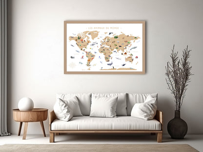 Carte du monde des animaux style aquarelle - Éducative et Esthétique